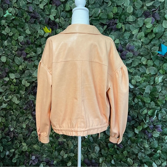7 For All Mankind Jacket- Women’s Soft Faux Leather Jacket Peach color size S, M - Picture 4 of 11